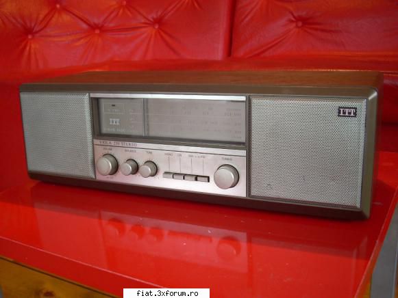 Radiouri - Adaug un radio ITT Viola 250 Stereo, exceptional - Anunturi