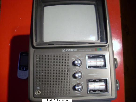 Radiouri - Adaug un televizor color cu radio marca ORION - Anunturi