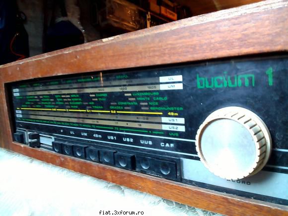 Radiouri - Adaug : Radiocasetofon UNITRA MAJA - pret 50 ron - Anunturi