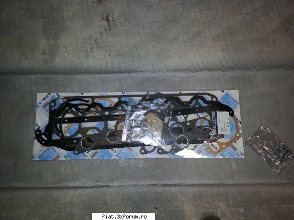 Reconditionare Fiat 1800 - set garnituri motor ebay:P - Club Fiat 1800