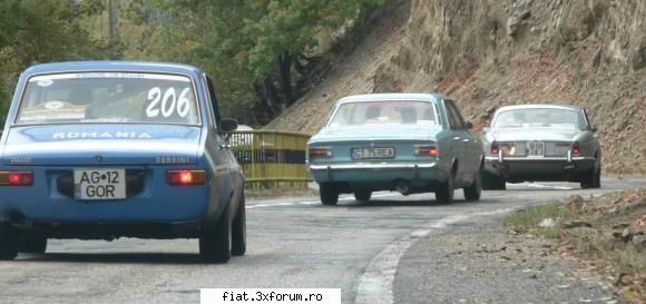 Retroparada toamnei - coupe - Classic corner