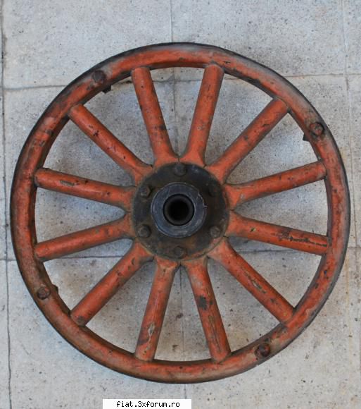 Roata auto inceput de secol XX - Vand una bucata roata auto fabricata cca ideala - Classic corner