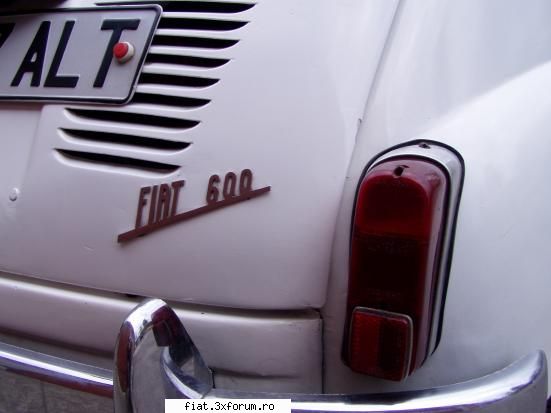 Se vinde Fiat 600 D - kabamo - Bursa