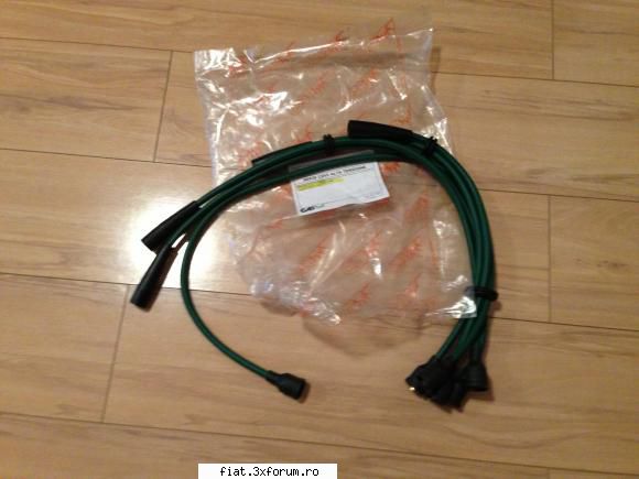 Set fise buji - Vind set nou fise buji pentru Fiat 600 . Made in - Club Fiat 500 & 600