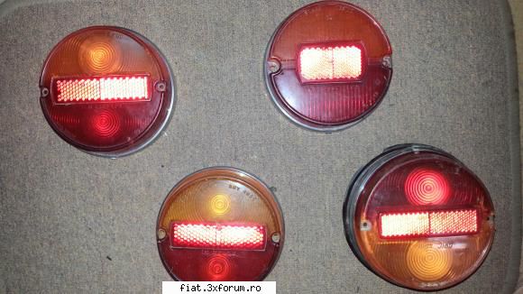 Stopuri folosite - 2 buc f bune-50 lei/buc , 2 buc cu fisuri-20 - Club Fiat 850
