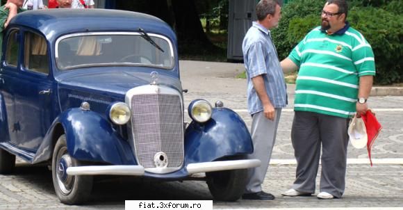 Targul Anticarilor 29-31 mai in Parcul Carol - george-bogdan - Classic corner