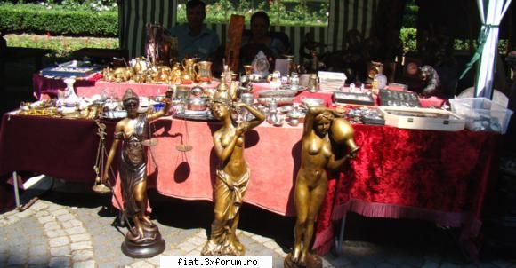 Targul Anticarilor 29-31 mai in Parcul Carol - obiecte de vanzare - Classic corner