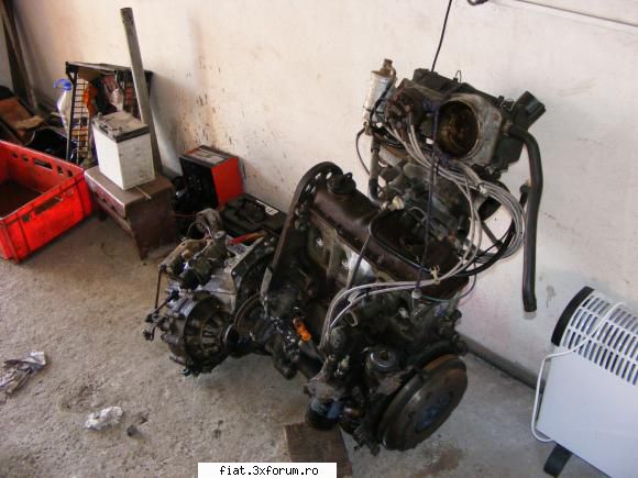 Trabant 601 - Aceasta este motorul.Sper ca reusim sa montam - Alte marci
