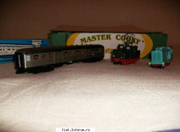 Trenuletele noastre - Iata doua locomotive si-un vagon gasite primele - Classic corner