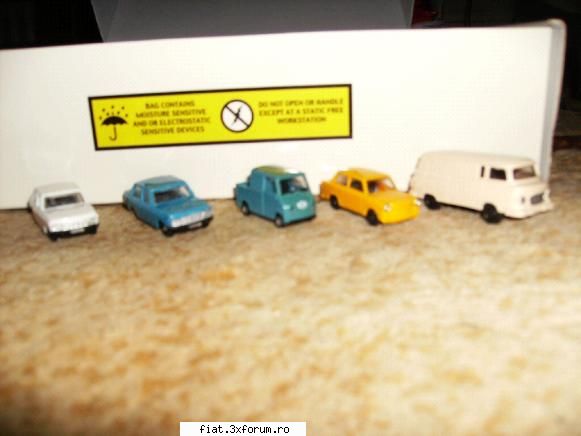 Trenuletele noastre - Sa resuscitam topicul Niste masinute 1:87 DDR-iste - Classic corner