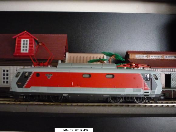 Trenuletele noastre - ar mai fi cateva locomotive la scara HO pe care - Classic corner