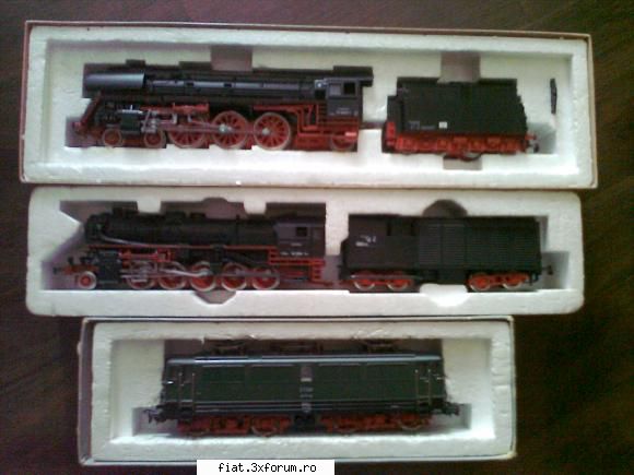 Trenuletele noastre - dintre toate, probabil locomotiva BR 01.5 cu - Classic corner
