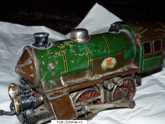 Trenuletele noastre - Superba diorama si foarte interesant - Classic corner