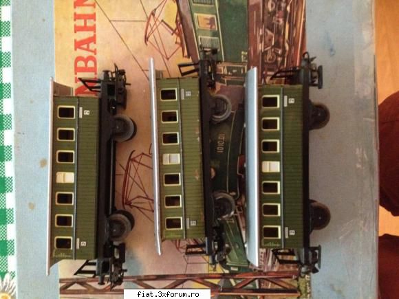 Trenuletele noastre - vagoane MARKLIN set de 3 bucati in stare f buna - Classic corner