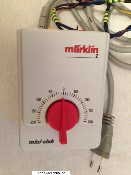Trenuletele noastre - variator MARKLIN dar de 10V totusi are iesire si - Classic corner