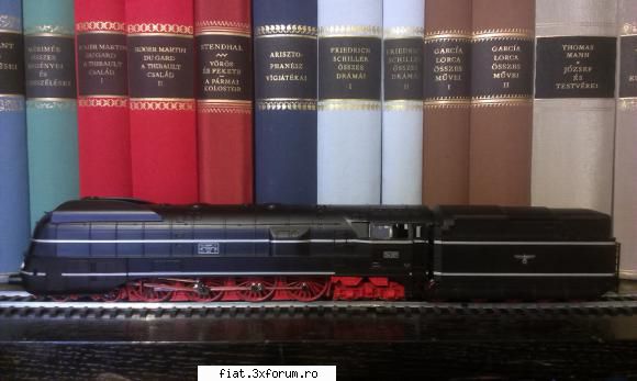 Trenuletele noastre - Din Germania am achizitionat locomotiva asta - Classic corner