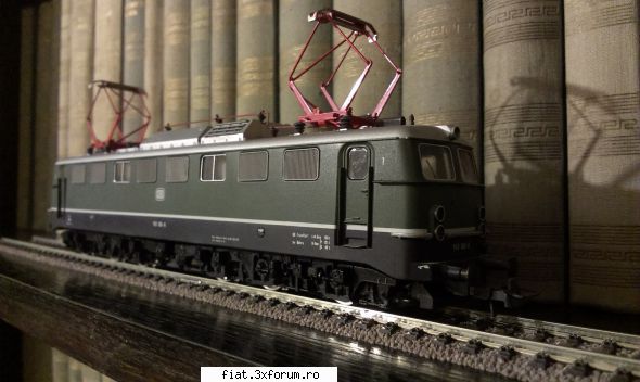 Trenuletele noastre - Printre locomotivele care imbogatesc parcul - Classic corner
