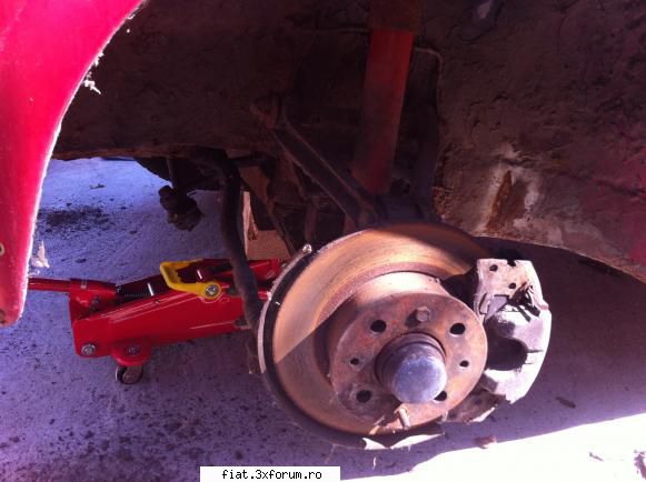 Ultima achiziție !!!!! - Articulatie fata mai joasa si mai riguda cu frine - Club Fiat 850