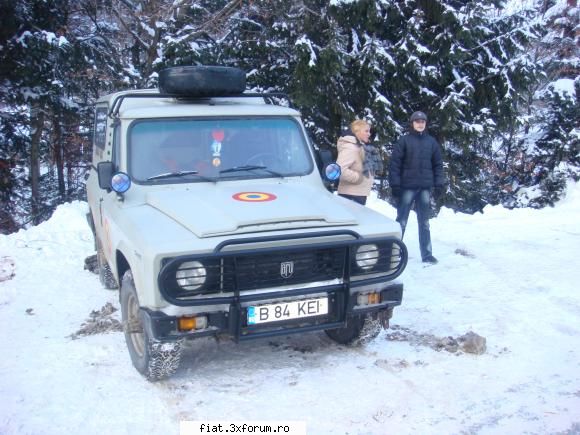 Un zimbru...si trei rechini - La munte. Azuga 2010 - Alte marci
