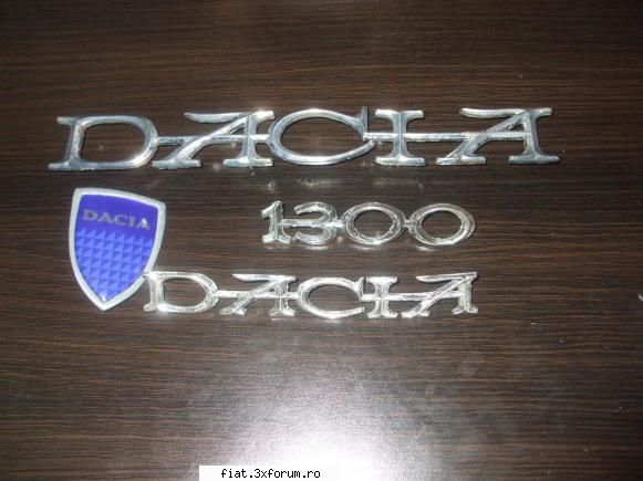 VAND steme diverse - Lot steme Dacia - 40 lei - Anunturi
