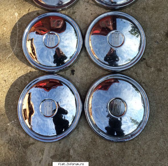 V�nd capace pe 12" - Rectificare! 4 capace pe 12" in stare fff buna - Bursa