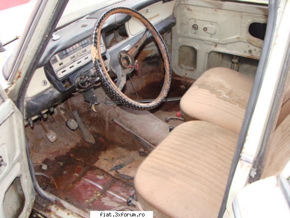 Vand Fiat 1300 pentru piese - Cum spune titlul se vinde Fiat 1300 radiat din - Bursa