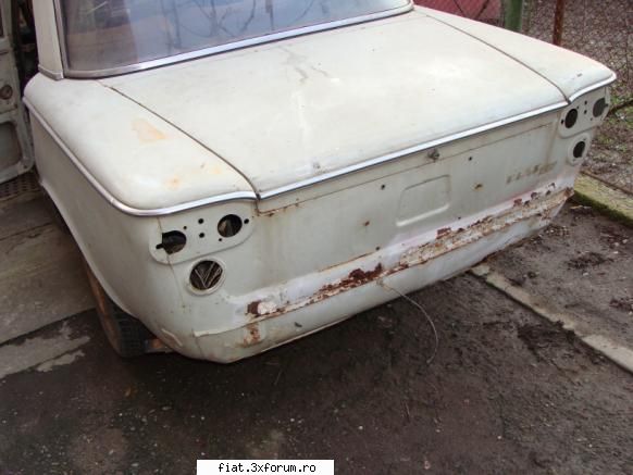 Vand Fiat 1300 pentru piese - timariu dragos - Bursa