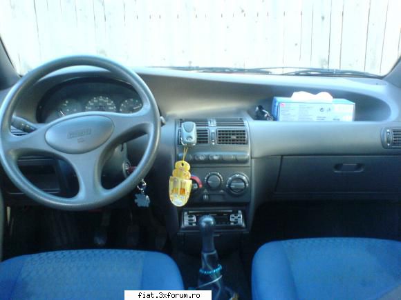 Vand Fiat Punto - URGENT Vand Fiat Punto,an fabricatie - Anunturi