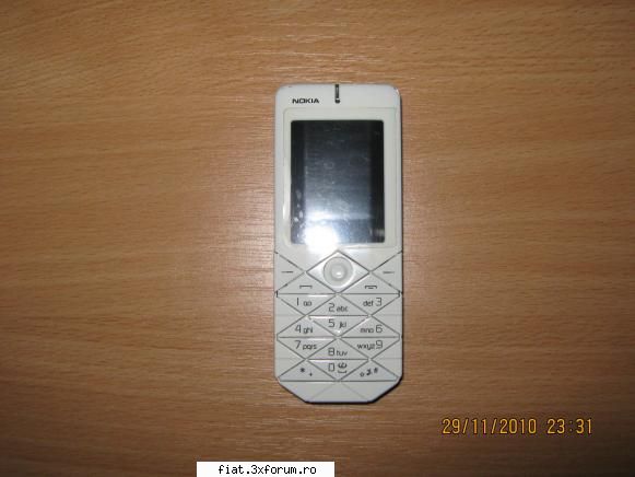 Vand Nokia 7500 Prism - Salut, vand nokia 7500 prism cumparat la liber - Anunturi
