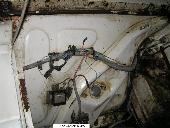 Vand Opel Kadett B - aripi interioare neafectate de rugina. masina are - Anunturi