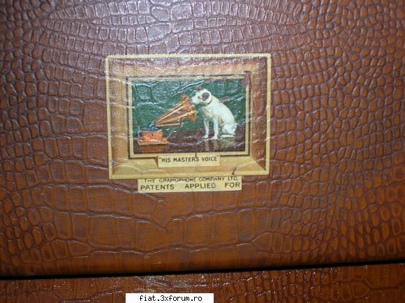 Vand : PATEFOANE HIS MASTERS VOICE & COLUMBIA - FUNCTIONALE ! - capris - Anunturi