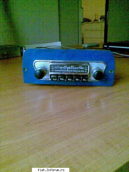 Vand Radio Blaupunkt - uite si poza... am mai pus o poza si la anuntul - Bursa