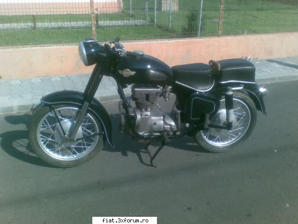 Vand Simson Avo Sport - Moto este originala in proportie de 98 % , are - Anunturi