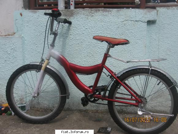 Vand biciclete si piese bicicleta - Bicicleta pentru copii de minim 8 ani, in stare - Anunturi