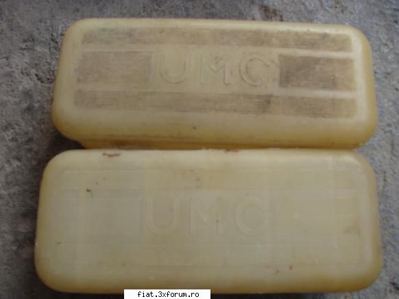 Vand diferite cutii (tabla,plastic,etc.) - Pret:10 lei/buc - Anunturi