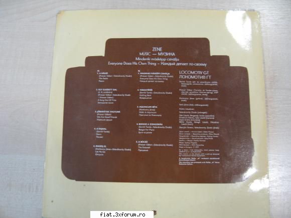 si vand discuri vinil