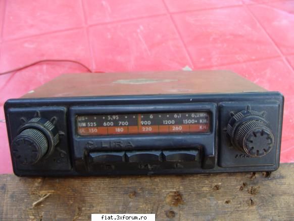 Vand diverse - Radio Lira pret:30 lei VANDUT! - Anunturi