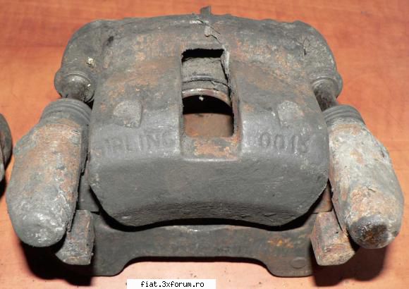 Vand etriere Girling din Fonta - coupe - Bursa