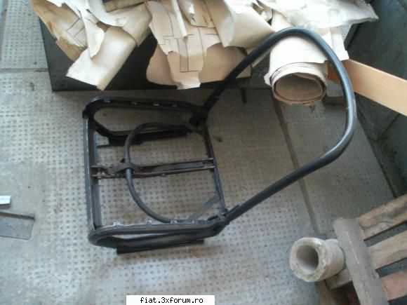 Vand fiat 600d - sistemul de franare a fost deja restaurat si - Bursa