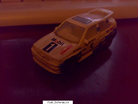 Vand machete si masinute - ford escort cossworth , matchbox , 4 lei - Anunturi
