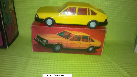 Vand masinute romanesti/straine anii 70-80 - Vand masinute din plastic, sau tabla, romanesti - Anunturi