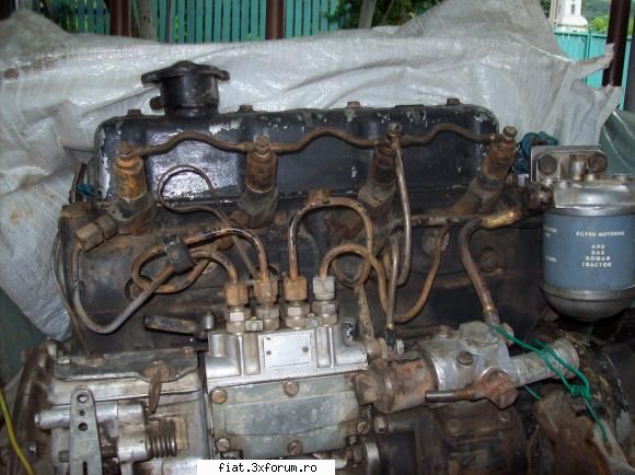 Vand motor Diesel IFA - aproape nou - poze cu motorul - Anunturi