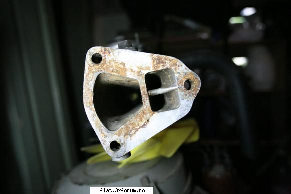 Vand piese FIAT 850 - nu este corodata .... fata de multe alte motoare - Bursa