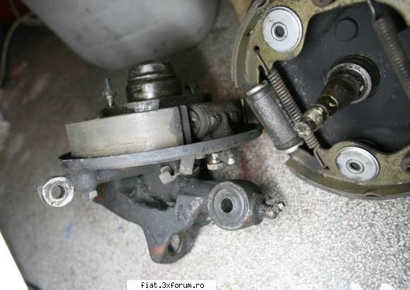 Vand piese FIAT 850 - am uitat cilindrii de frina noi pusi odata cu - Bursa