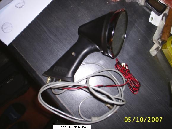 Vand piese Fiat 600 - Se adauga oglinda cu antena radio incorporata - Bursa