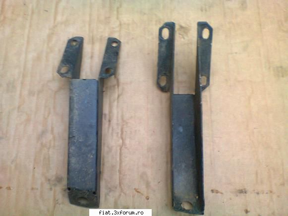 Vand piese Fiat 600 - Suporti prindere bara din spate (neruginiti - Club Fiat 500 & 600