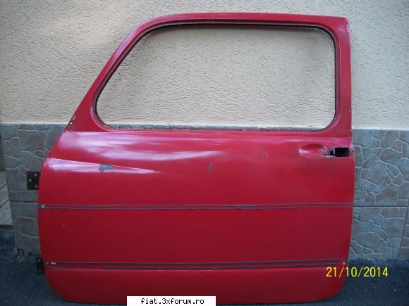 Vand piese Fiat 600 - Usa sofer cu sistemul de inchidere montat. Poza 1 - Club Fiat 500 & 600