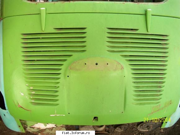 Vand piese Fiat 600 - Capota motor in stare foarte buna. Pret 150 lei - Club Fiat 500 & 600