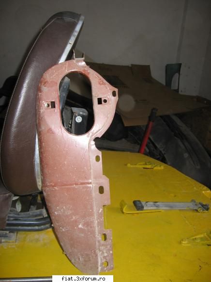 Vand piese Fiat 850 - colt stanga 50 ron - Bursa