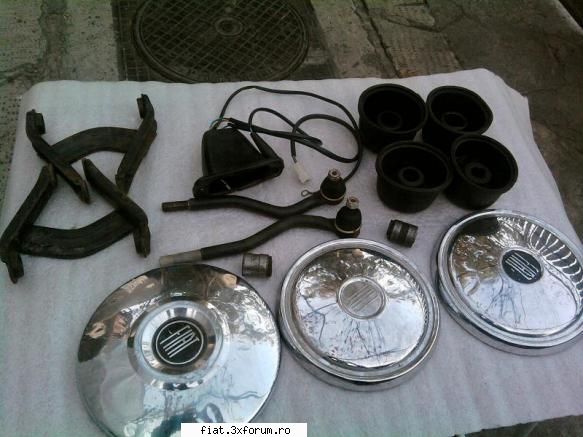 poza 2 vand piese fiat 850 originale tel 0720554704